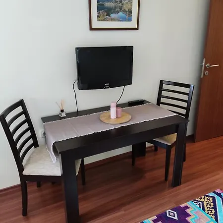 Nixon's Apartament *